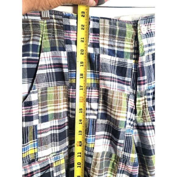 Old Navy Men's Patchwork Plaid Cargo Shorts With Multiple Pockets Size 34 - Picture 7 of 11
